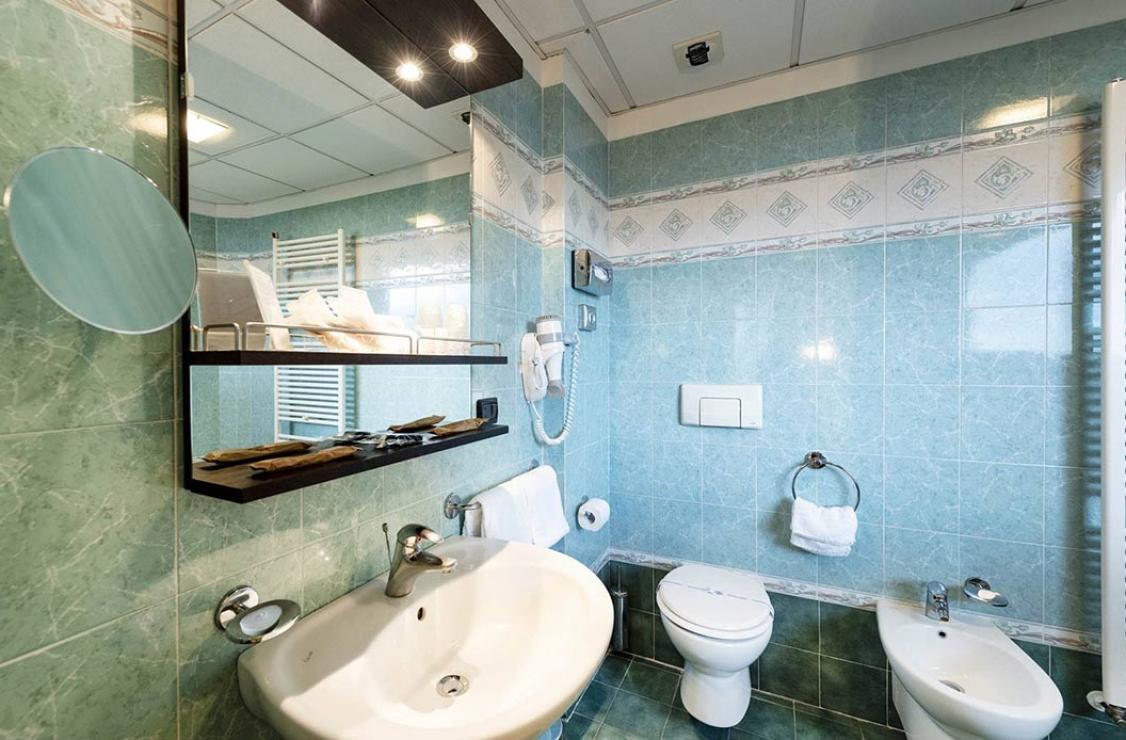 admiralpalace it junior-suite 007