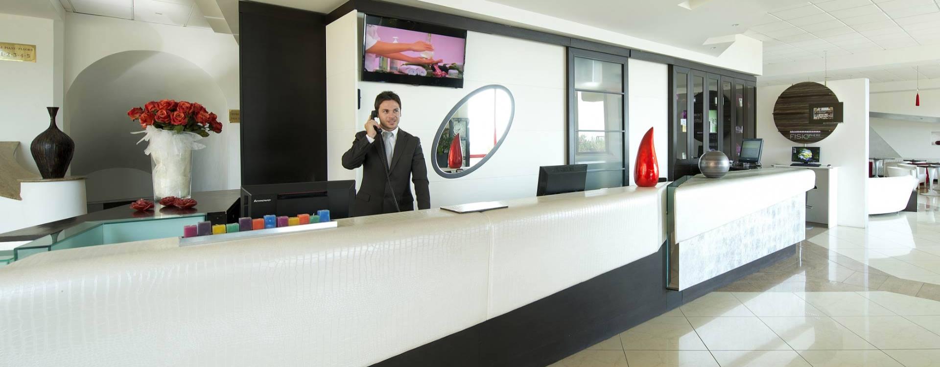 admiralpalace it contatti 001