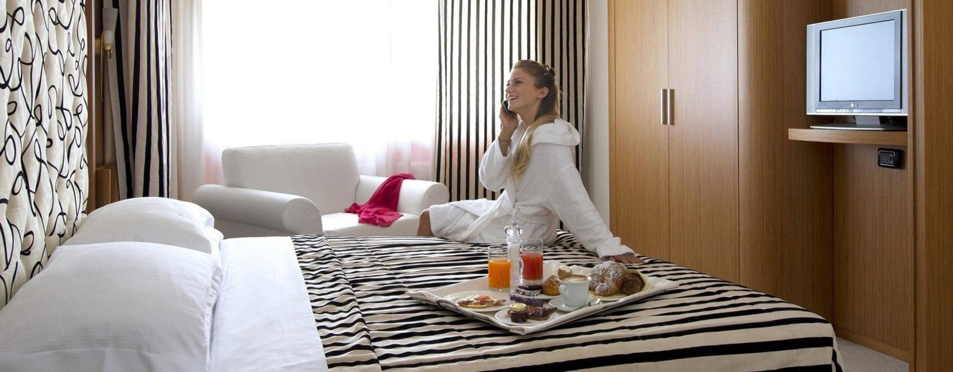 admiralpalace it junior-suite 002